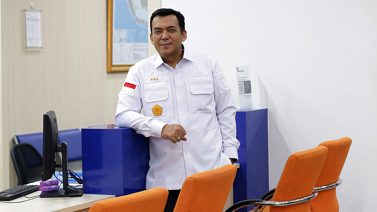 Prestasi silmy karim dirjen imigrasi